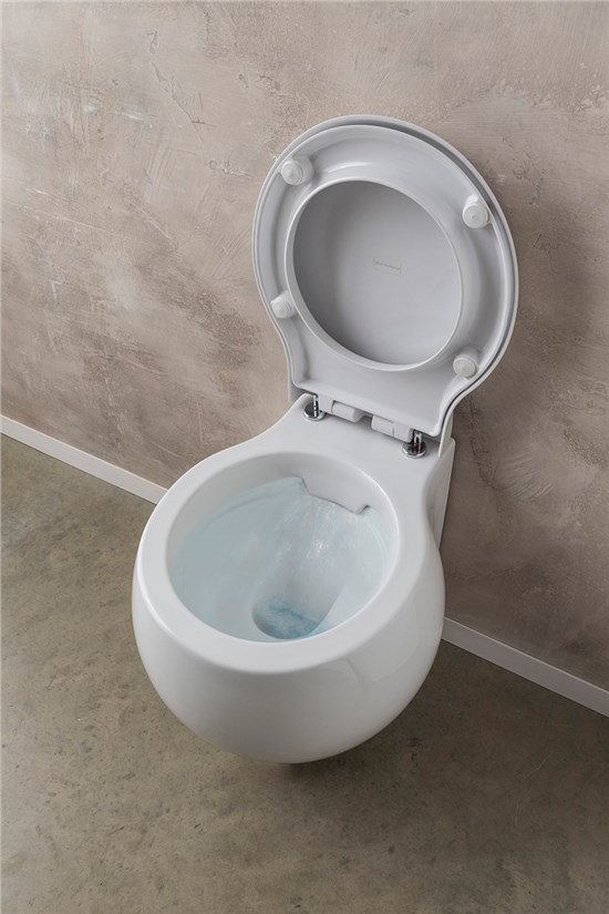 Wall-mounted WC 6 l Clean Flush